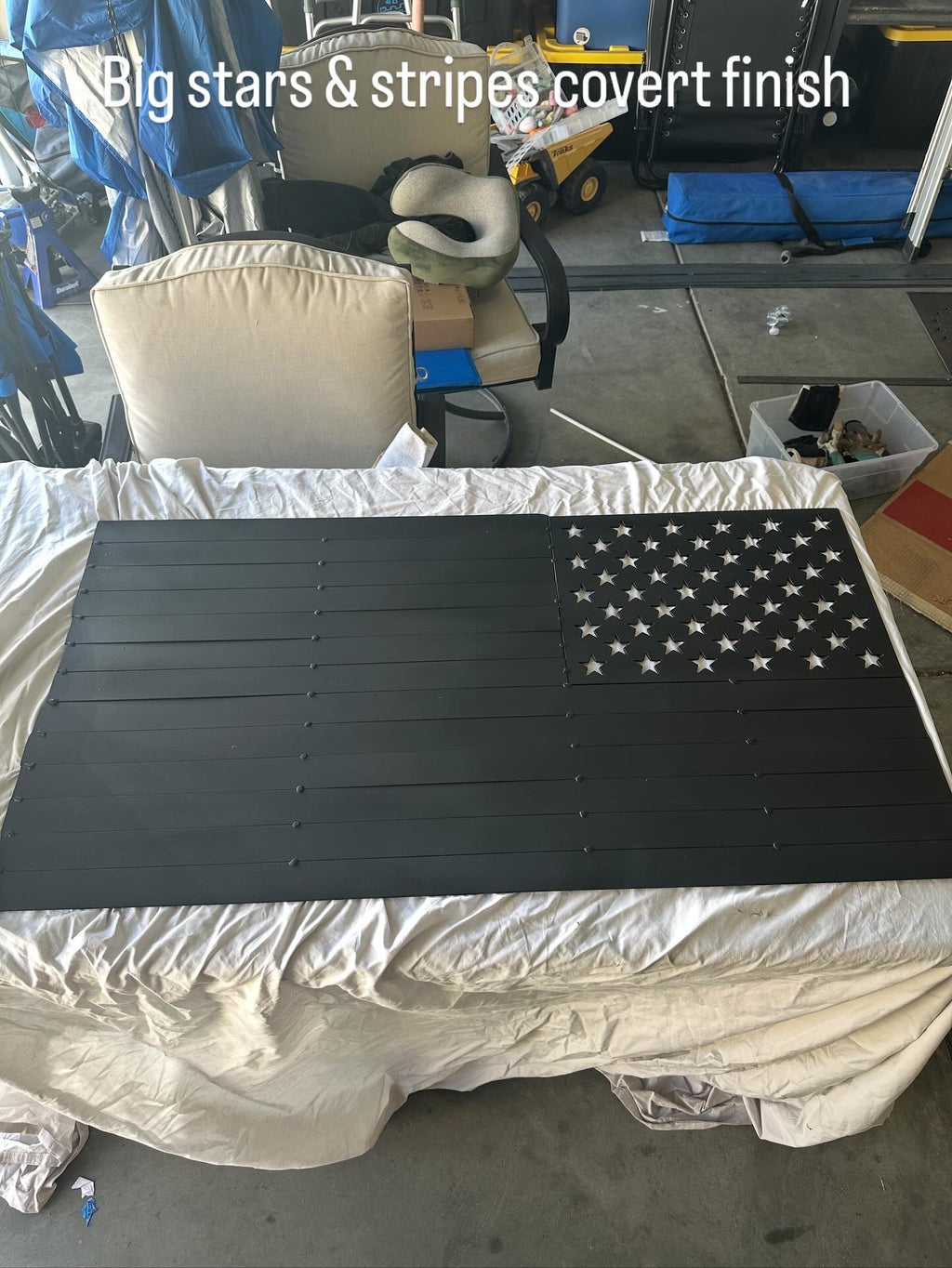 1 Metal American Flag - Stars & Stripes LG