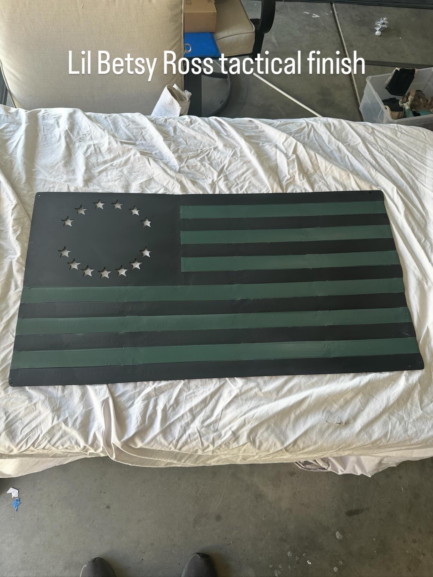 1 Metal American Flag - Betsy Ross SM