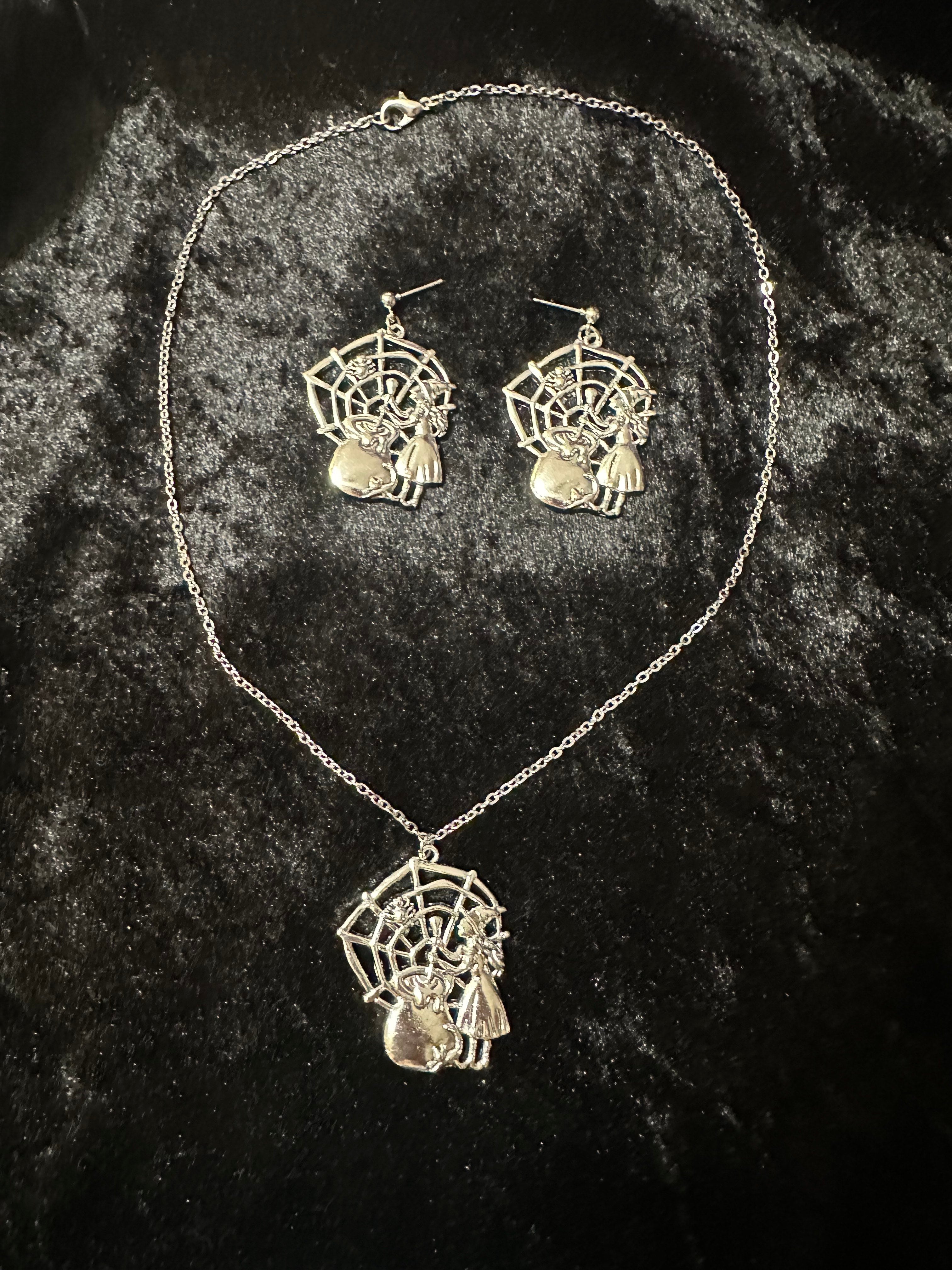 Witches Cauldron Earring and Necklace set
