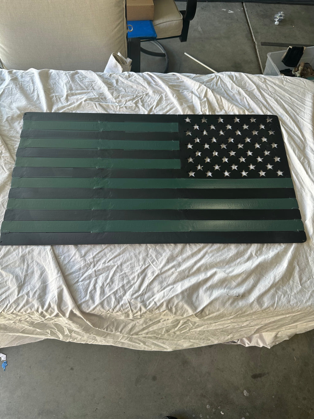 1 Metal American Flag - Stars & Stripes LG