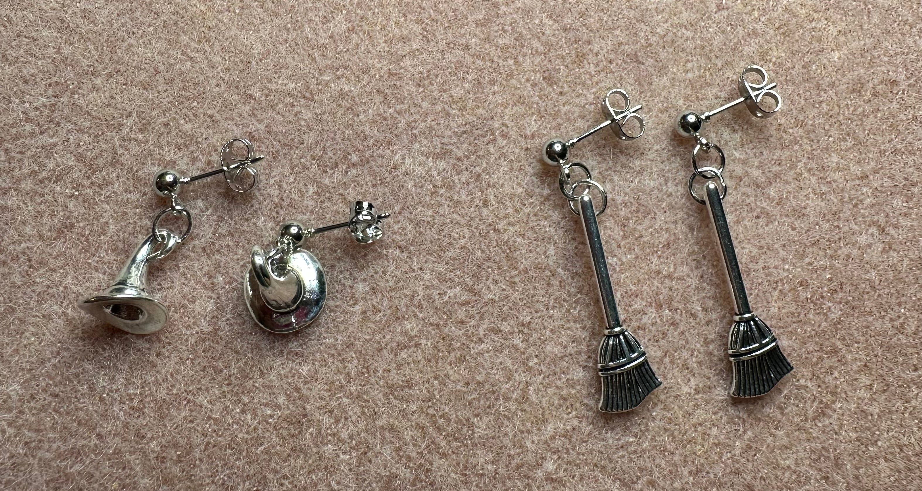 Halloween Earrings - Witch Hat & Broom Set