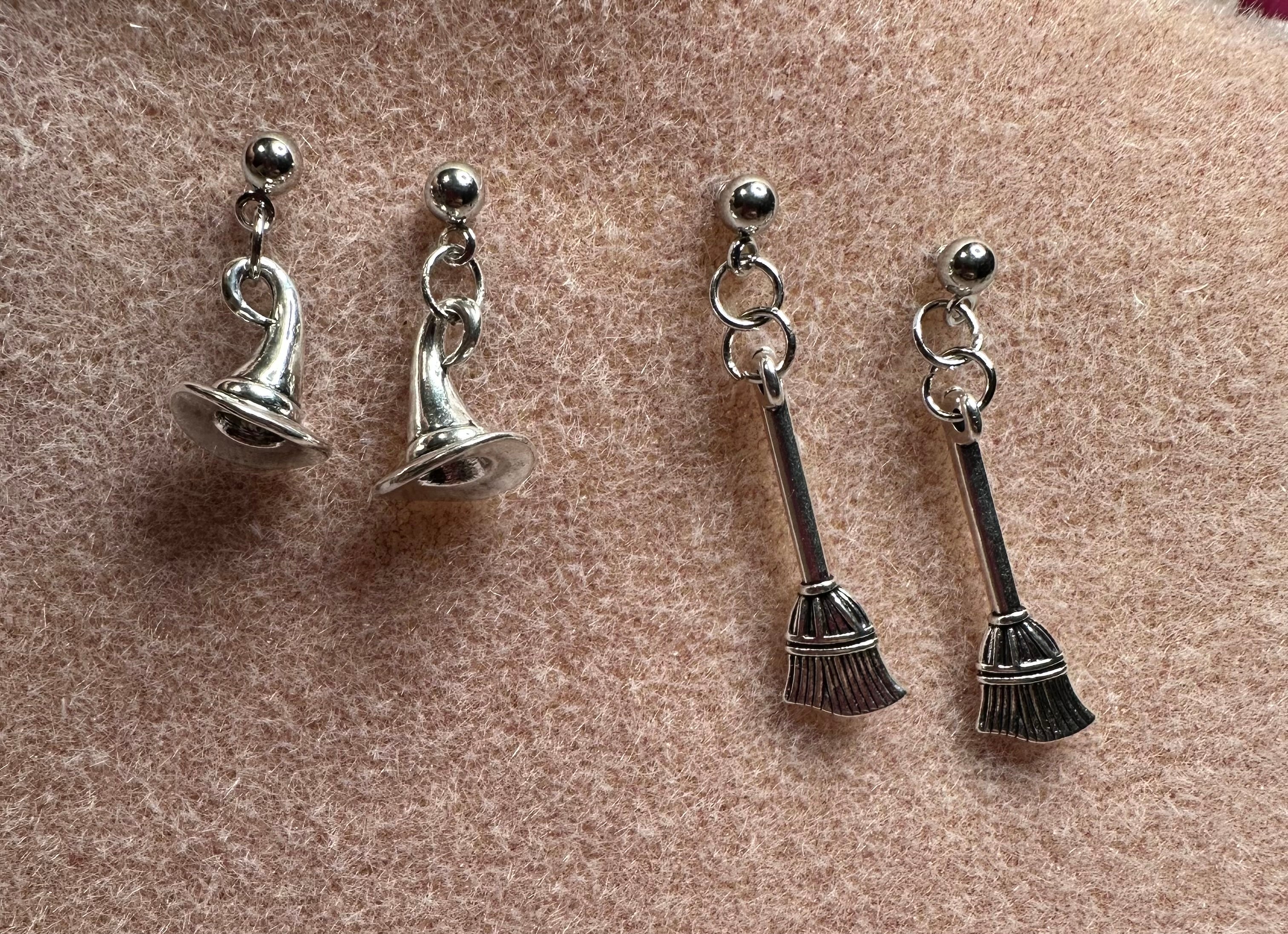Halloween Earrings - Witch Hat & Broom Set